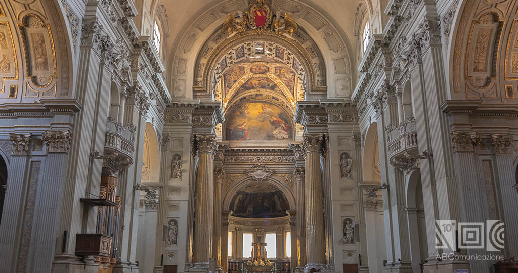 interior nave of the San Pietro Cathedral, Cathedral of San Pietro, Cathedral of San Pietro Bologna. 