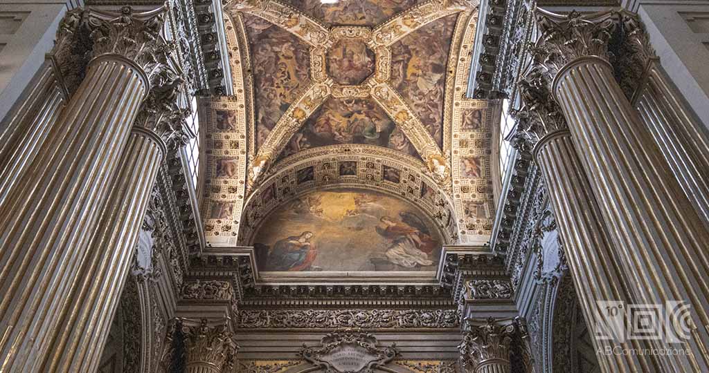 chapel of the cathedral of San Pietro, chapel cathedral san pietro bologna, Cathedral of San Pietro Bologna, Cathedral of san Pietro chapel.