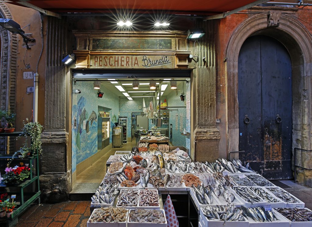 Antica Pescheria Brunelli  in the quadrilatero market in Bologna