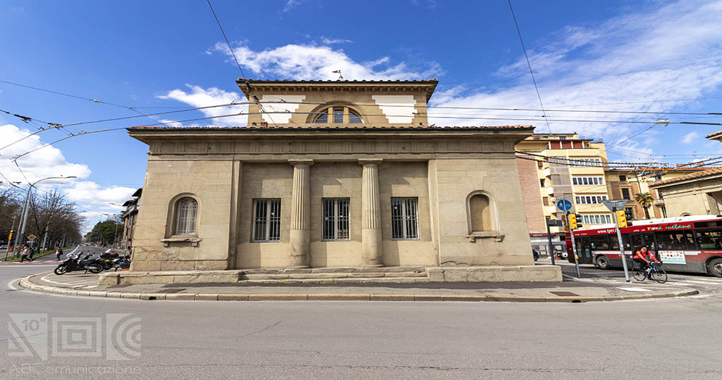 A Journey to Discover the Walls of Bologna Bologna Experience