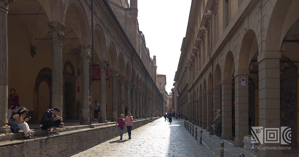Zamboni street, Bologna centre, Bologna University, University Zone
