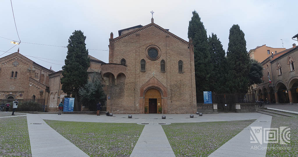 Santo Stefano Church, Santo Stefano square, Santo Stefano Bologna, Bologna, Bologna centre